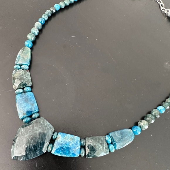 Turquoise bead necklace by Jay King - Picture 7 of 13